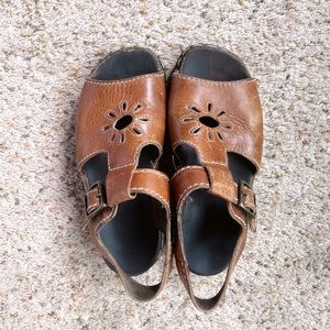 Vintage Dr Marten Sandals